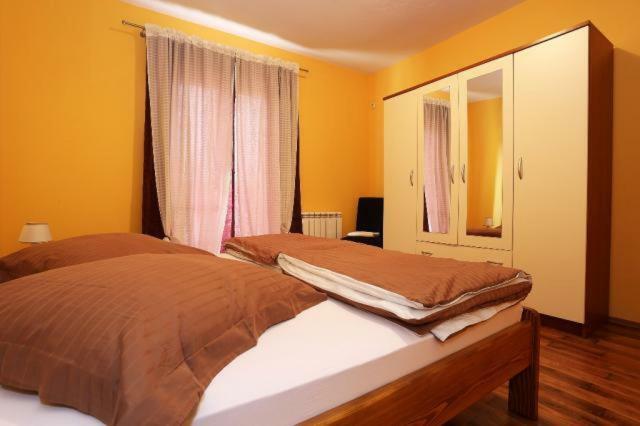 Apartmani Lili Sukošan Exterior foto