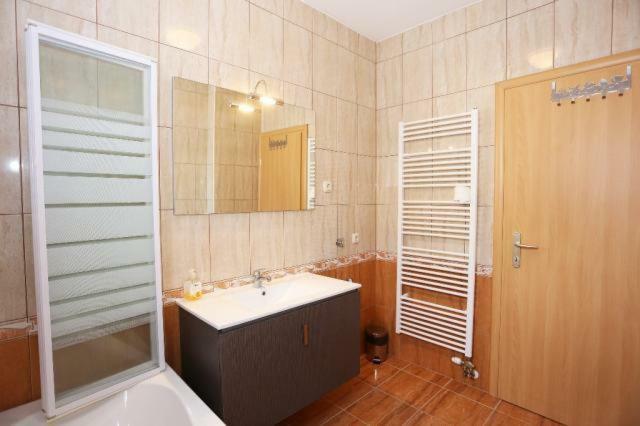 Apartmani Lili Sukošan Exterior foto